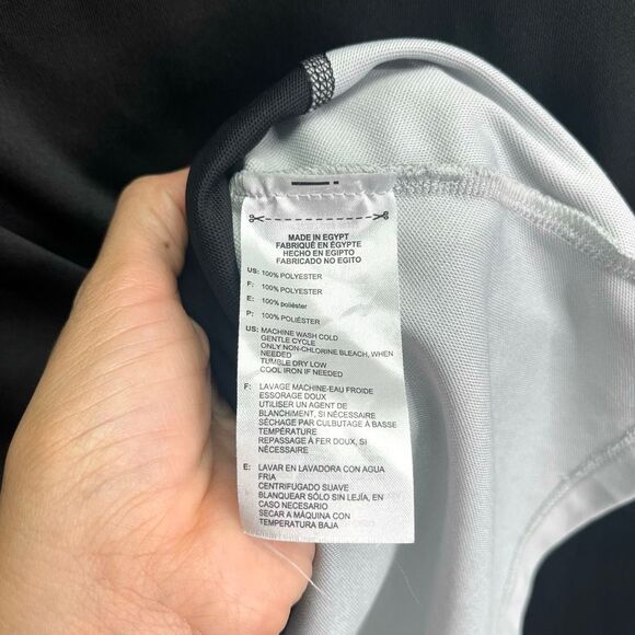 Adidas Sweatshirt Women’s Large Golf Pique Black and Gray Pullover 1/4 Zip Mock - Picture 5 of 6